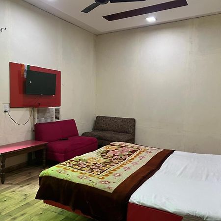 Hotel Skylark Amritsar Luaran gambar